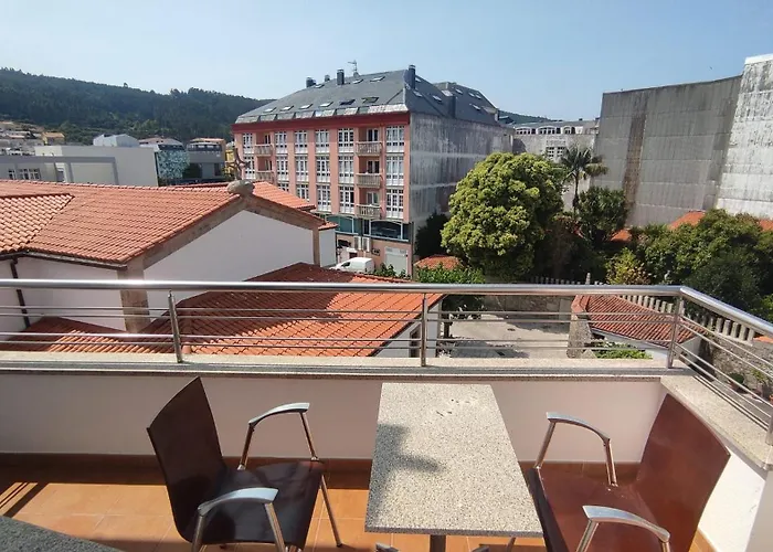 Apartman Xunqueira 3 *